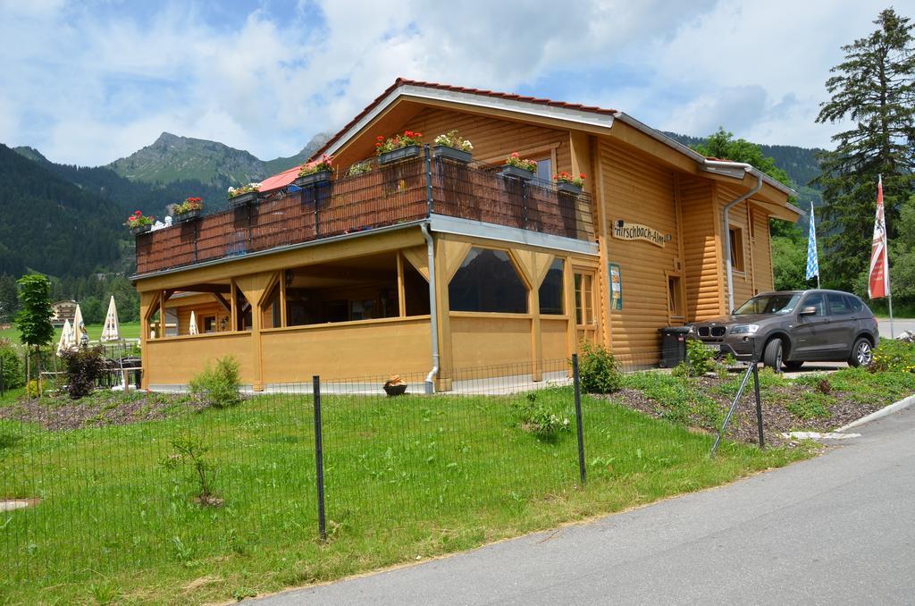 Feriendorf Am Hahnenkamm Reutte Exterior photo